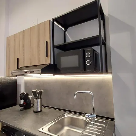 Apartment Luxury 1 A 5 Min De La Estacion De Bus Y Tren Maria Zambrano *